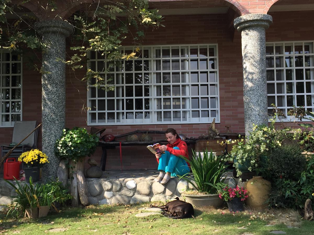 Wisdom Garden Home Stay Yuli Ngoại thất bức ảnh