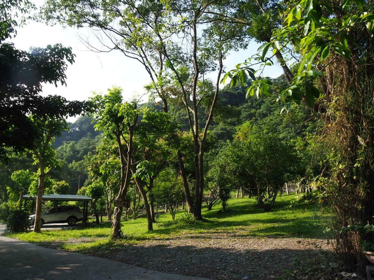 Wisdom Garden Home Stay Yuli Ngoại thất bức ảnh